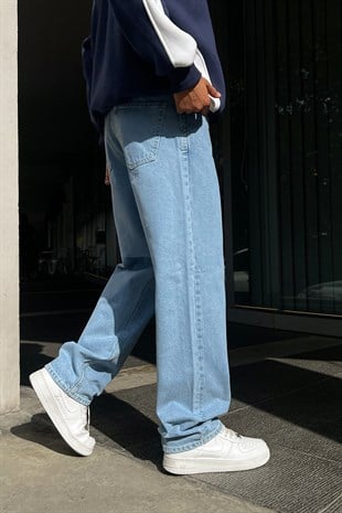 Basic Ice Blue Baggy Jean