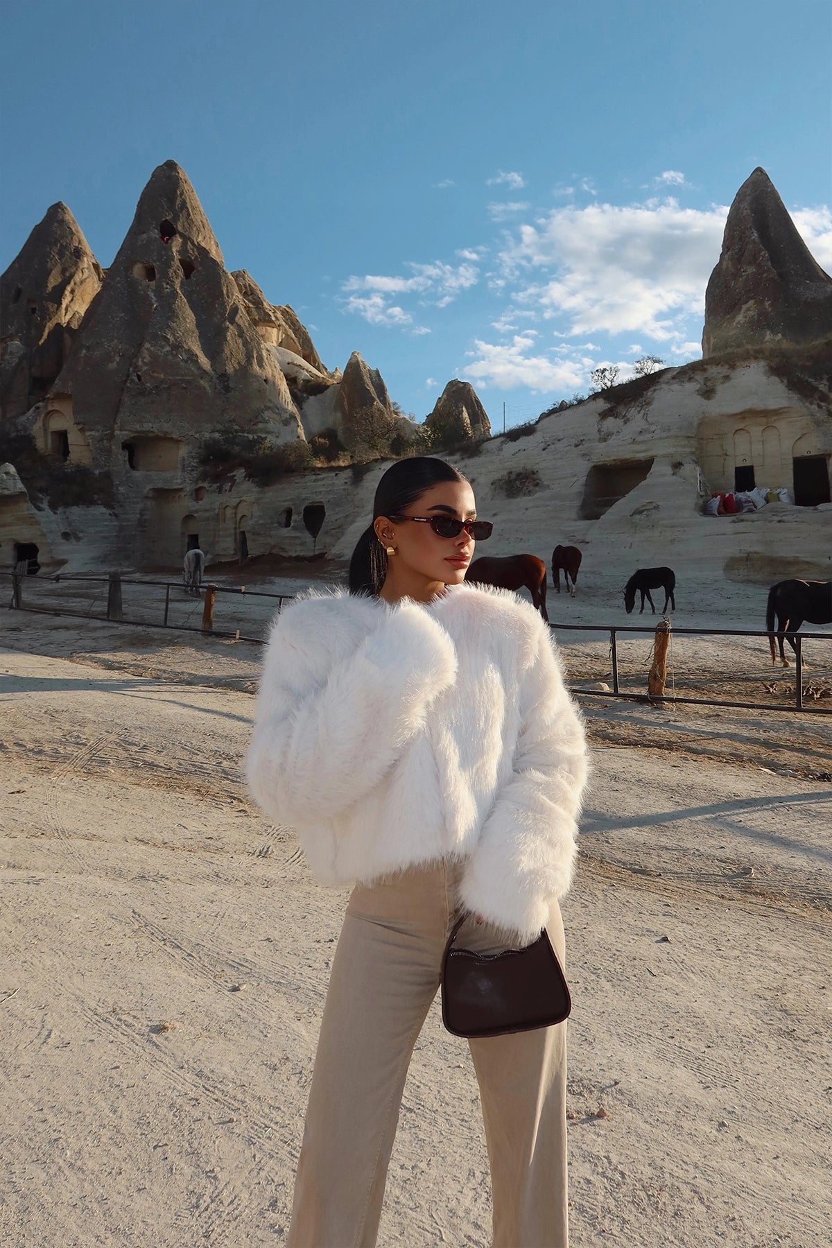 Ecru Short Fur