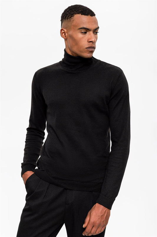 Full Turtle Men's Knitwear